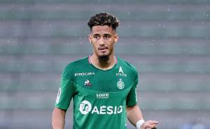 Saliba avec le maillot de l'ASSE