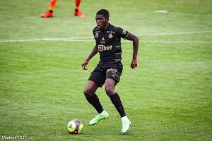Lucas Gourna-Douath lors d'un match avec l'ASSE