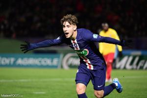 Adil Aouchiche (PSG) est la priorité de recrutement de Claude Puel, l'entraîneur de l'ASSE.