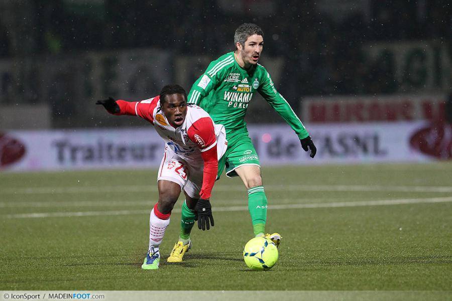 Jeff Louis, ici sous les couleurs de l'ASNL, suscite l'intérêt de l'ASSE.