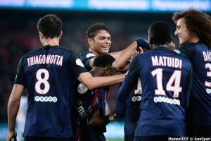 Thiago Silva devrait reprendre sa place dans la défense parisienne ce vendredi.