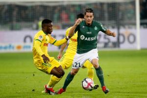 Romain Hamouma (ASSE) s'est blessé à l'épaule droite face au FC Nantes, vendredi soir.