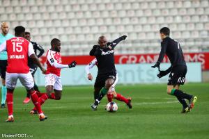 Gaël Kakuta, le milieu de terrain offensif du RC Lens.