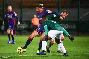 Florian Ayé flambe cette saison à Clermont.