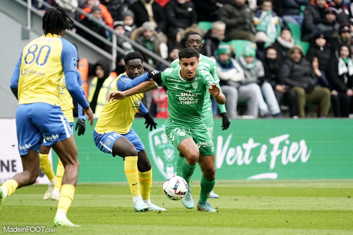 Ligue 2 : l'AS Saint-Étienne renverse l'En Avant Guingamp lors de la 34e  journée - France Bleu